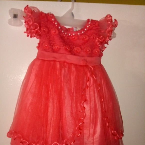 Dress - Picture 2 of 5